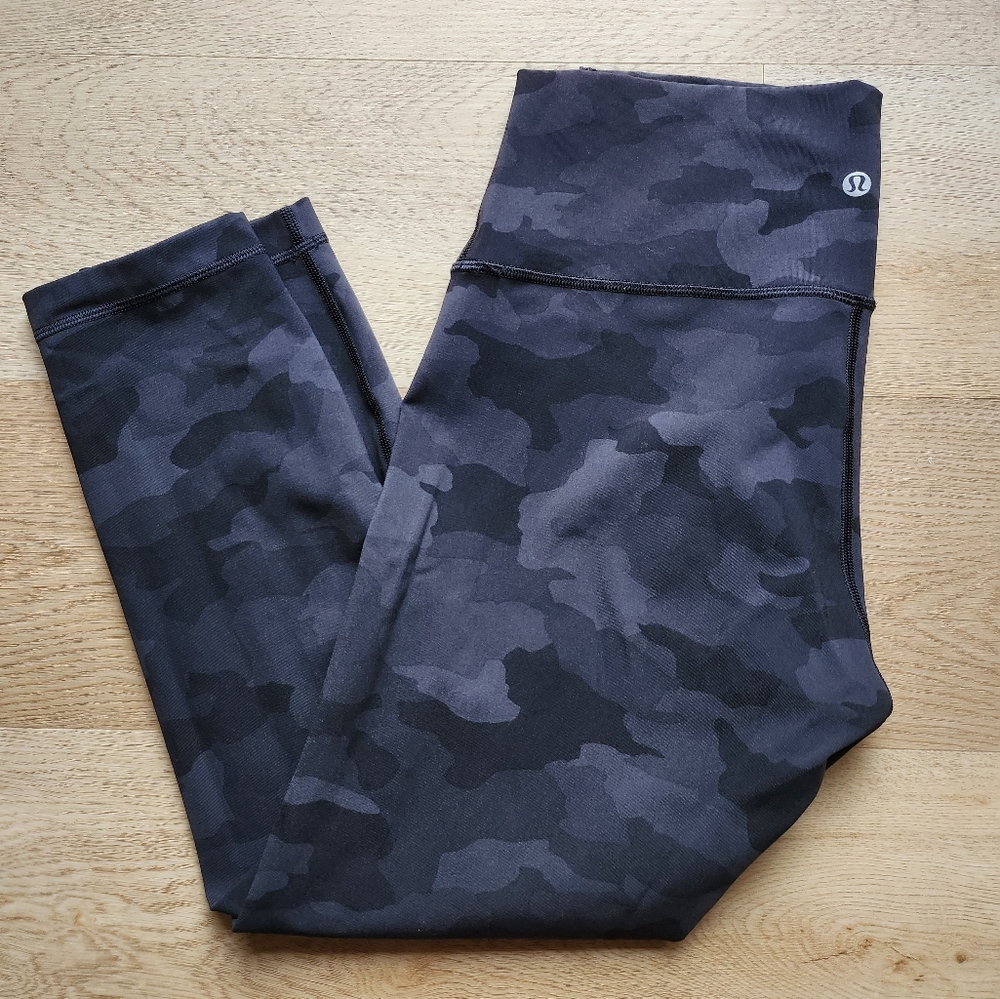 Lululemon Wunder Under Crop HR 23" leggings
